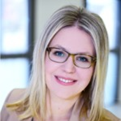 lady in glasses